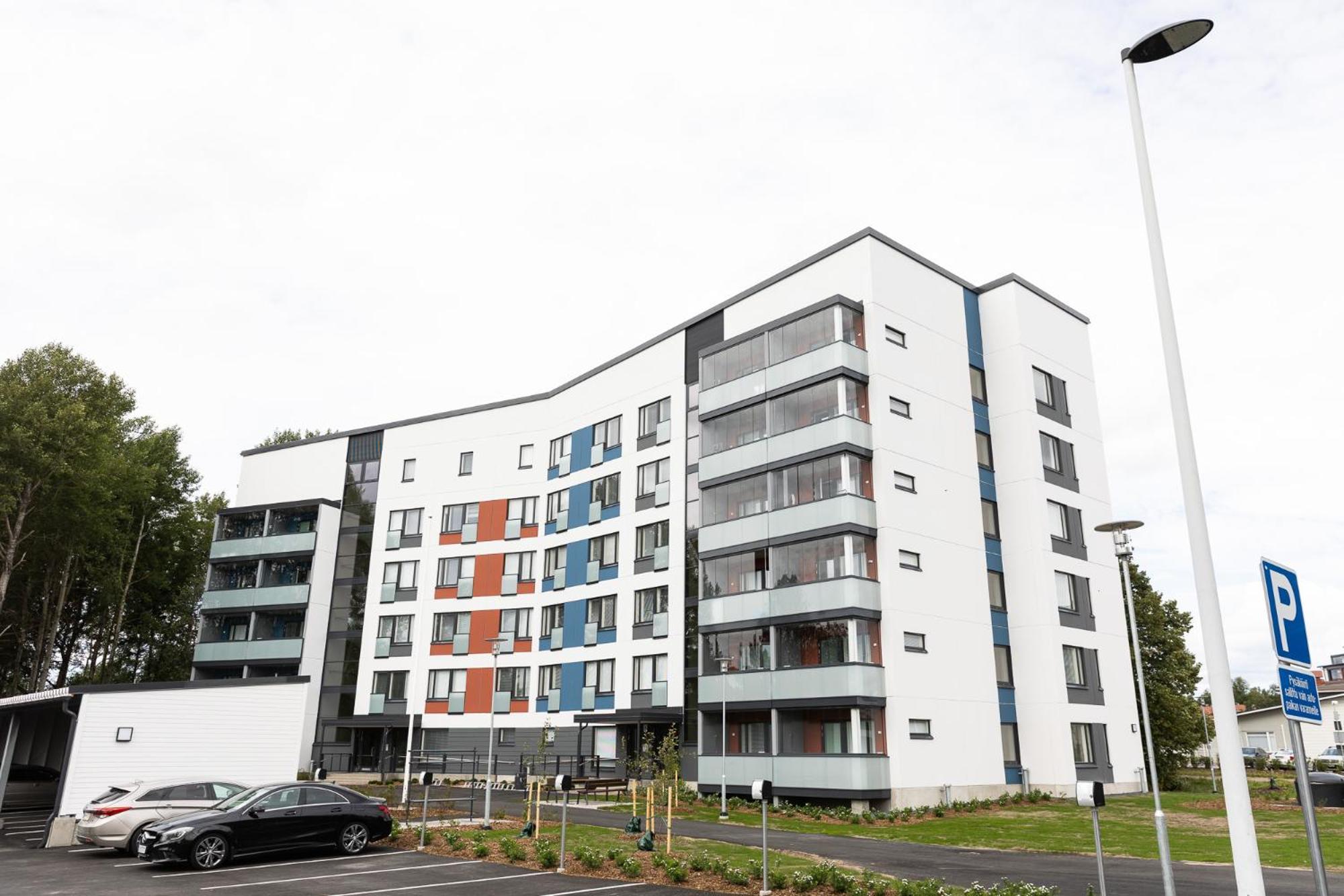 Hiisi Homes Riihimaeki Экстерьер фото