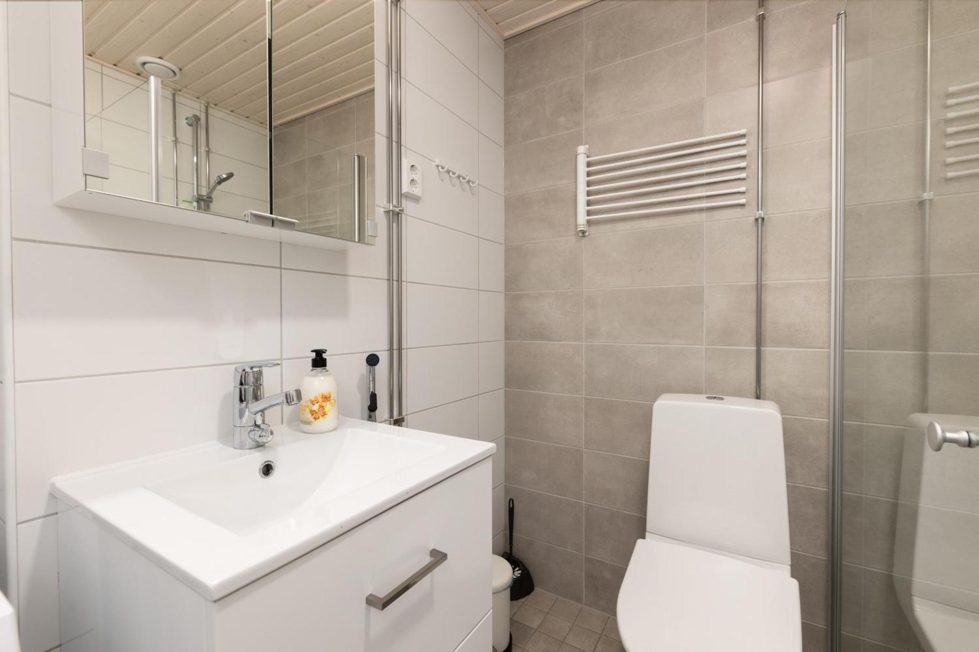 Hiisi Homes Riihimaeki Экстерьер фото