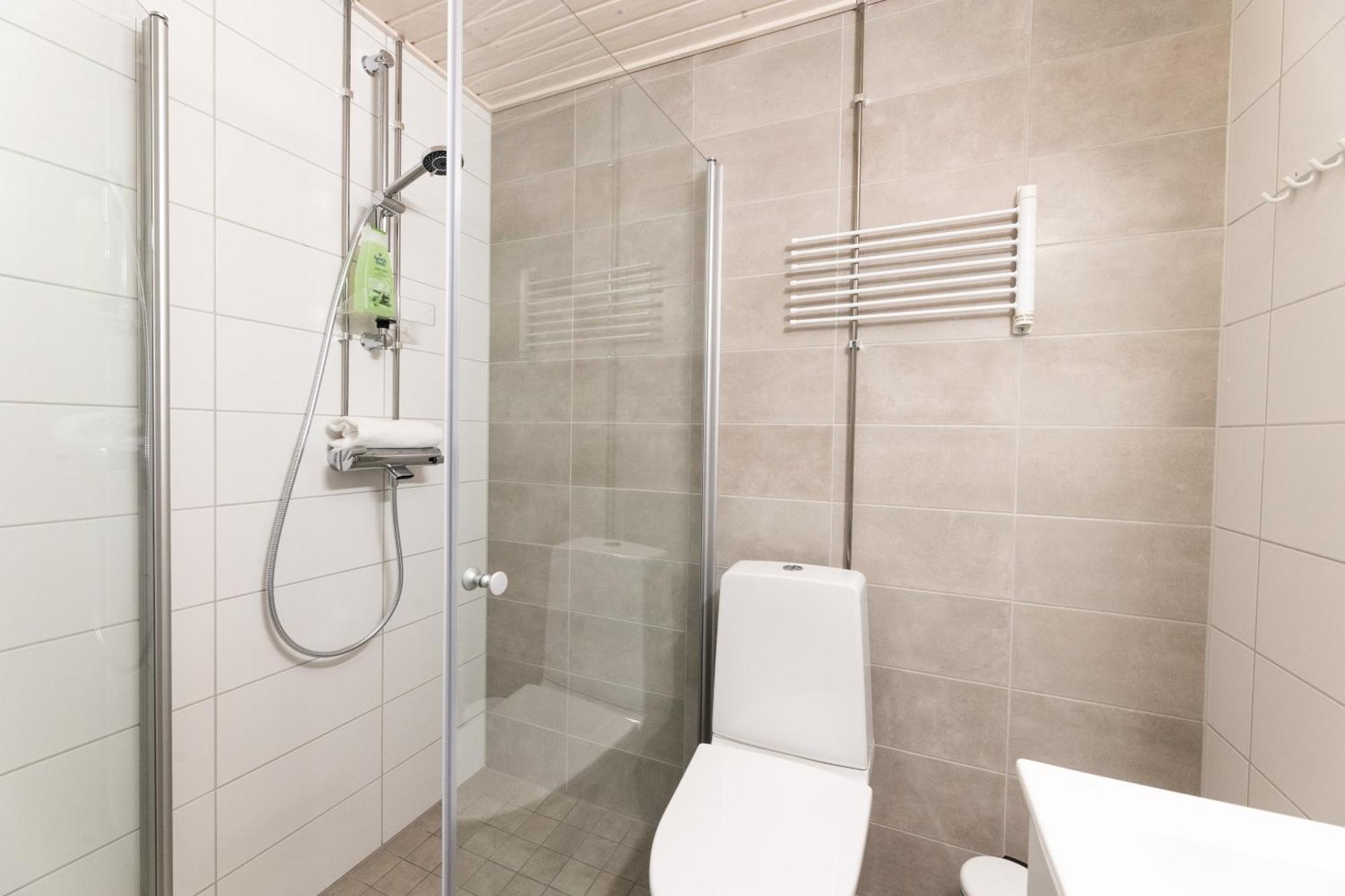 Hiisi Homes Riihimaeki Экстерьер фото