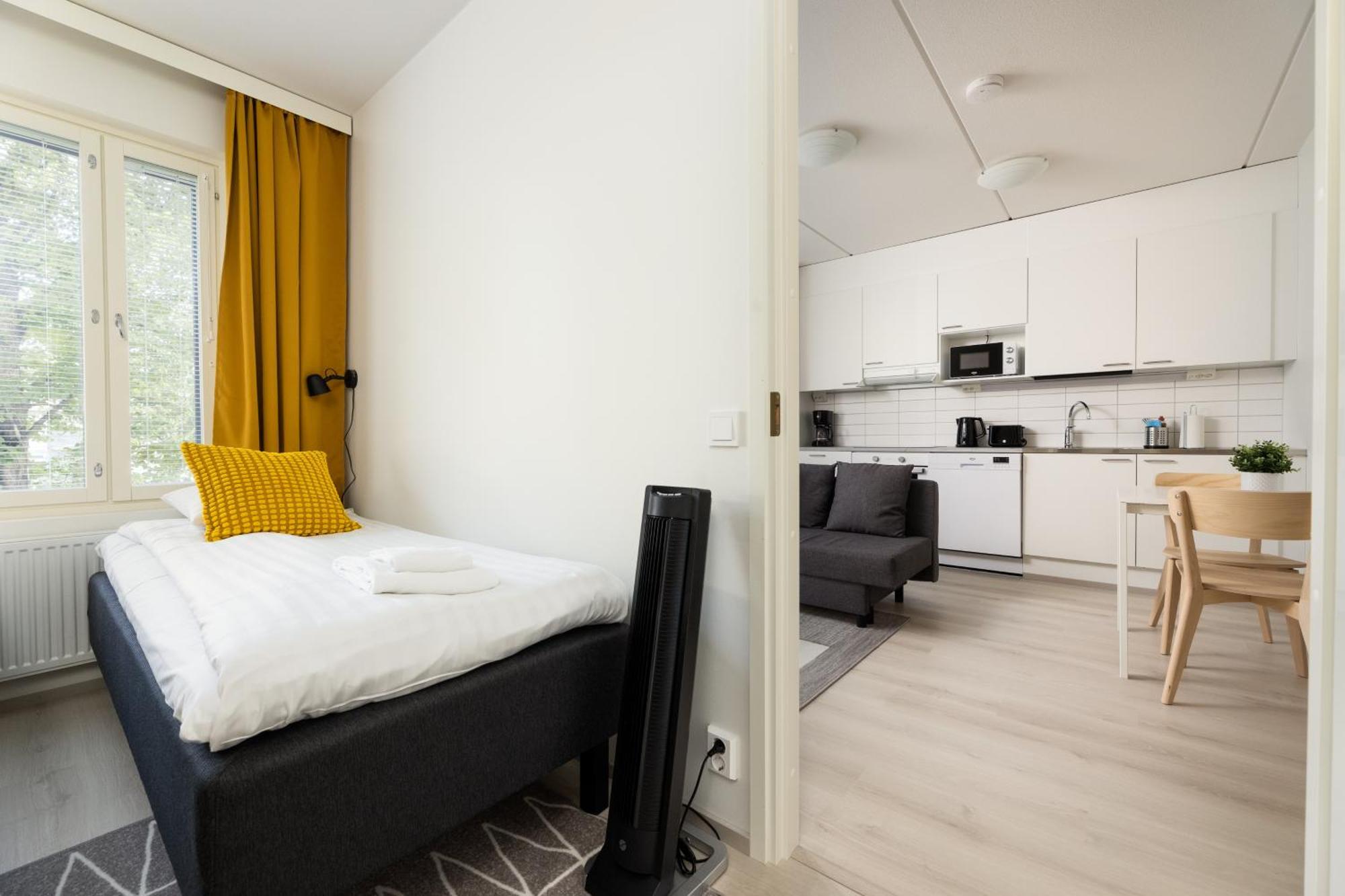 Hiisi Homes Riihimaeki Экстерьер фото
