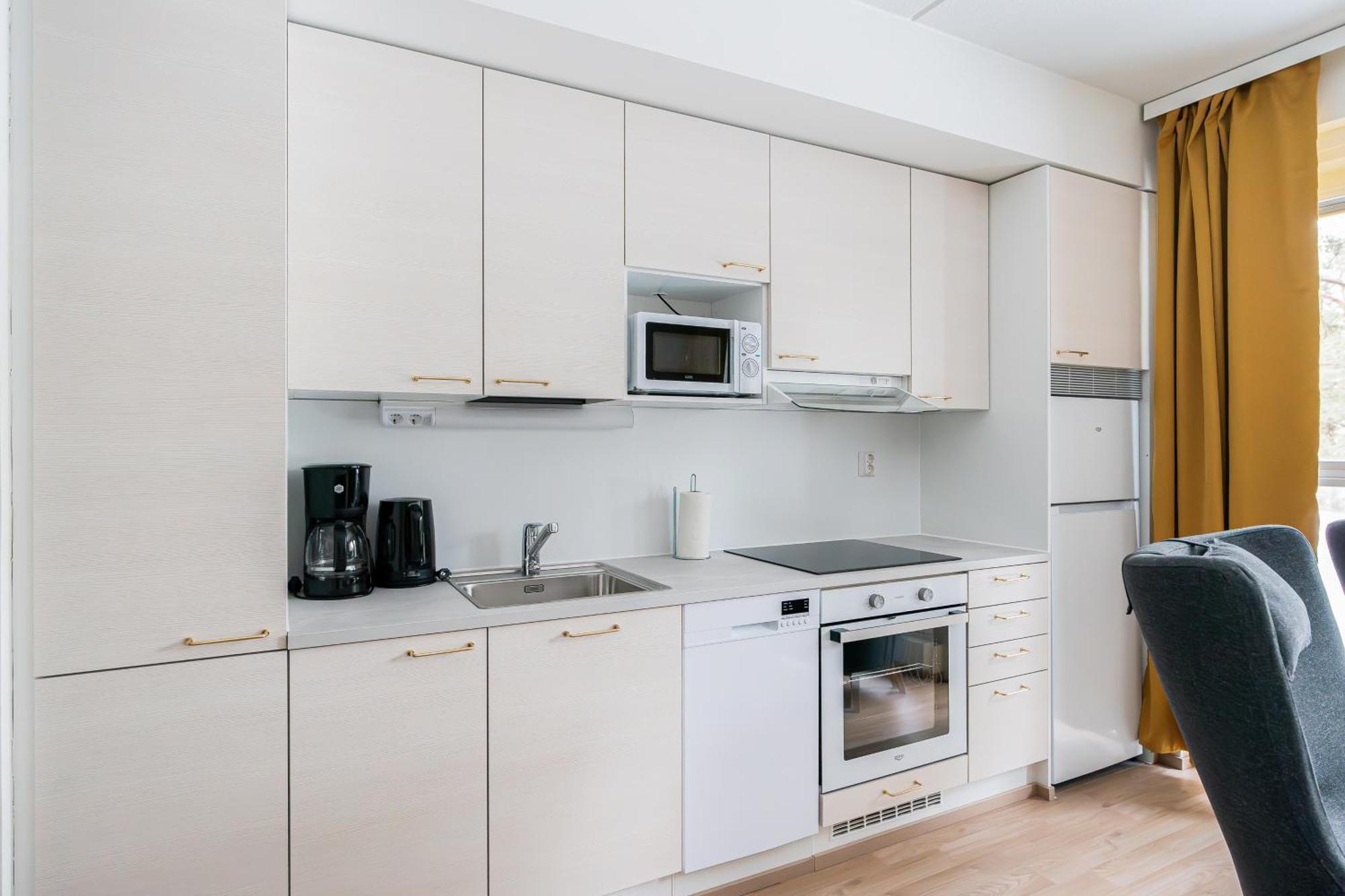 Hiisi Homes Riihimaeki Экстерьер фото